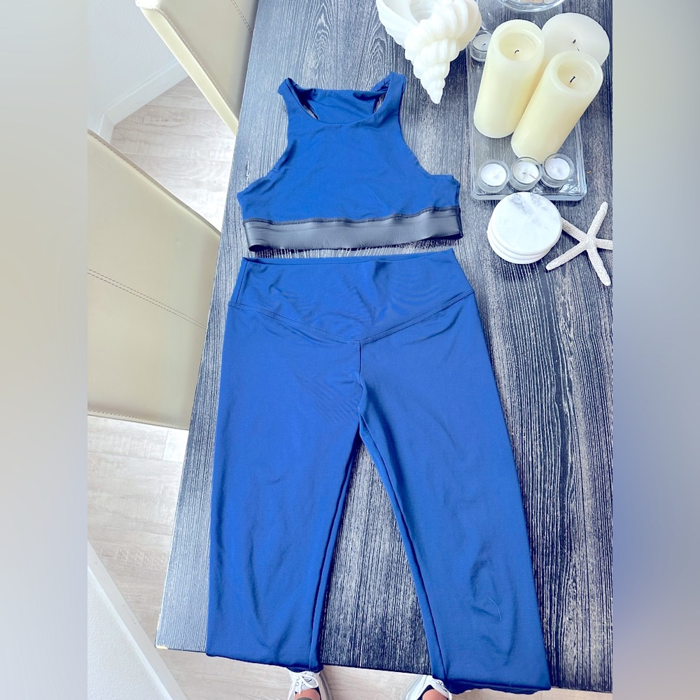 Olympia Activewear set size M